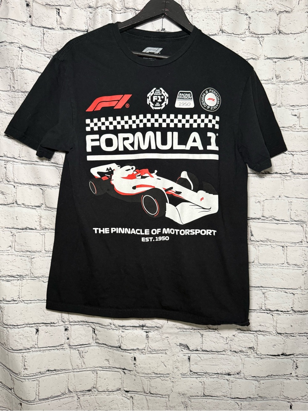 Hybrid. Black F1 racing graphic tee. Size M